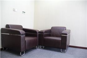 上德企業集團前臺接待區沙發