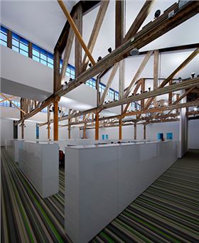 辦公家具公司——辦公區(qū)大廳設計