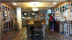 CKC二樓職員辦公環境