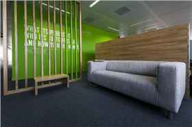 上海辦公家具廠家:帶您走進(jìn)Nest時尚辦公空間——前臺接待區(qū)