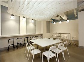 Edg 康新創(chuàng)意設(shè)計(jì)會(huì)議室