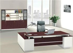 屏風(fēng)式辦公桌 屏風(fēng)式辦公桌