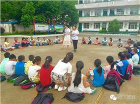 碧江愛心書包 碧江愛心捐贈