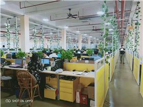 辦公桌屏風式隔斷