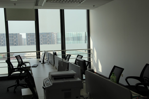 上德企業集團職員辦公區1