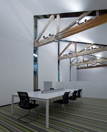 辦公家具公司——開放式會議室辦公家具設計