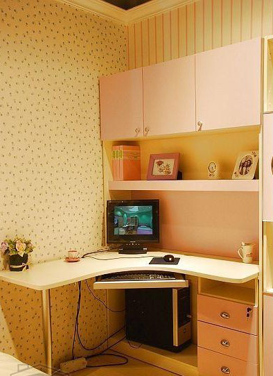 辦公家具設計——簡單辦公空間