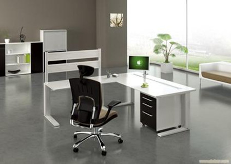 上海辦公家具設計——時尚辦公桌椅