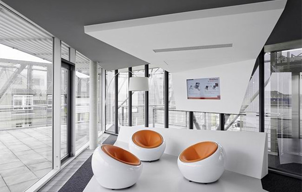 上海辦公家具廠——法蘭克福INNOCEAN辦公室魅力4