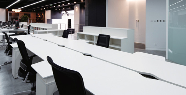 上海辦公家具廠——日產(chǎn)中國設(shè)計中心職員辦公區(qū)