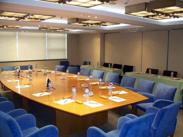 碧江辦公家具網:莊重得體的辦公家具空間定制