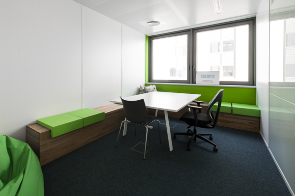 上海辦公家具廠家:帶您走進Nest時尚辦公空間——會議室