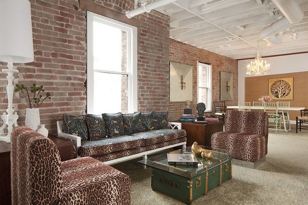 上海辦公家具廠家——碧江辦公家具為蔚藍(lán)海岸量身定制的手風(fēng)情箱子茶幾 上海辦公家具廠家——碧江辦公家具為蔚藍(lán)海岸量身定制的手風(fēng)情箱子茶幾