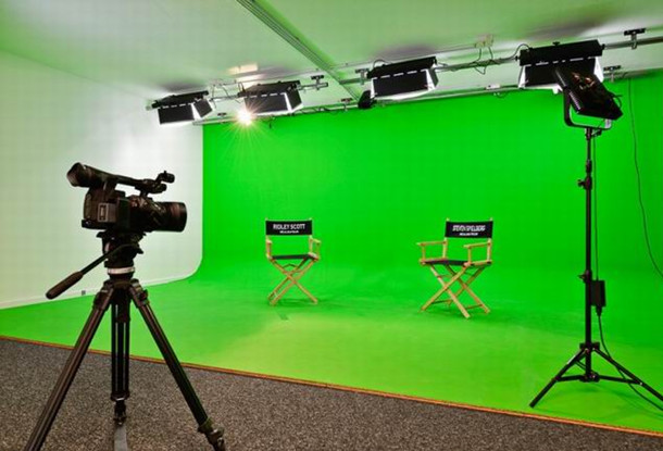 上海辦公家具廠家:草原風(fēng)前臺(tái)娛樂(lè)區(qū)