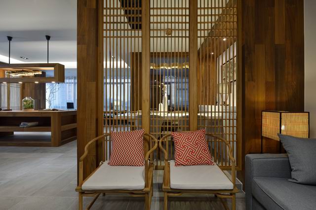 上海辦公家具廠——碧江家具為一野設計打造的洽談區辦公家具