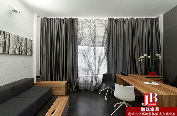 碧江辦公家具網給廣電集團一站式配置的高端辦公家具空間