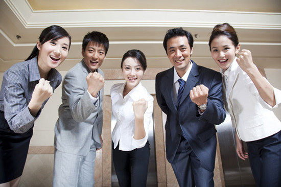 上海辦公家具廠家應該定位年輕的辦公群體