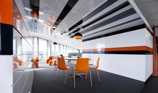 上海辦公家具定制:青春個性風格