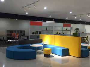 上海碧江辦公家具公司體驗館實景3
