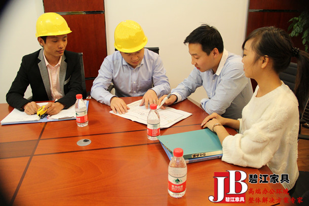 上海碧江辦公家具廠與客戶達(dá)成初步洽談共識(shí)