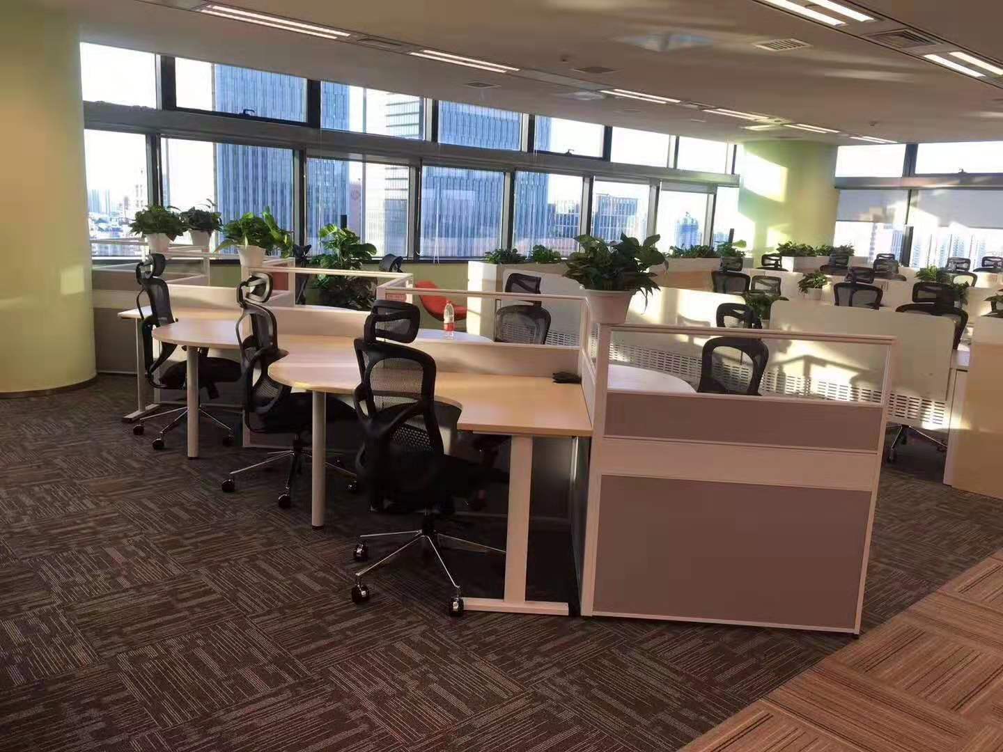 后仰人體工學椅 后仰人體工學椅