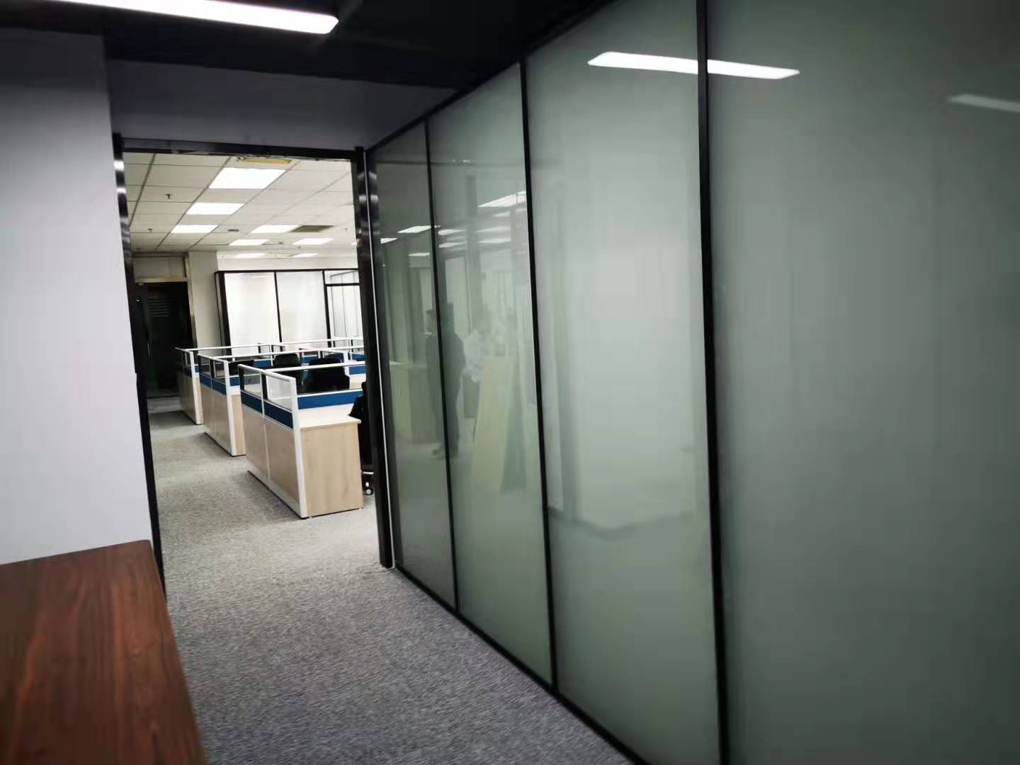 辦公桌屏風隔斷廠家