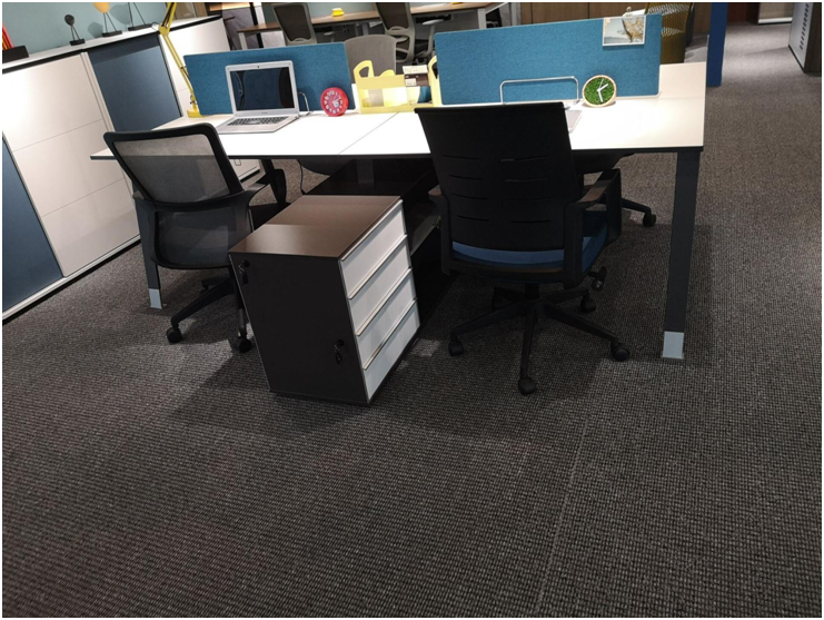 辦公桌屏風式隔斷