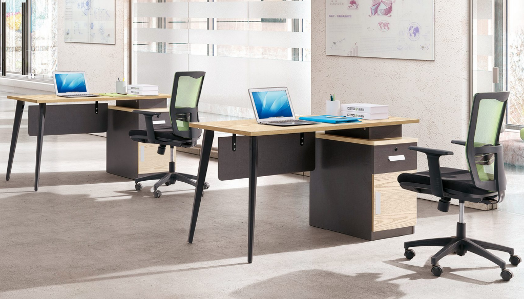 1.4米板式辦公桌