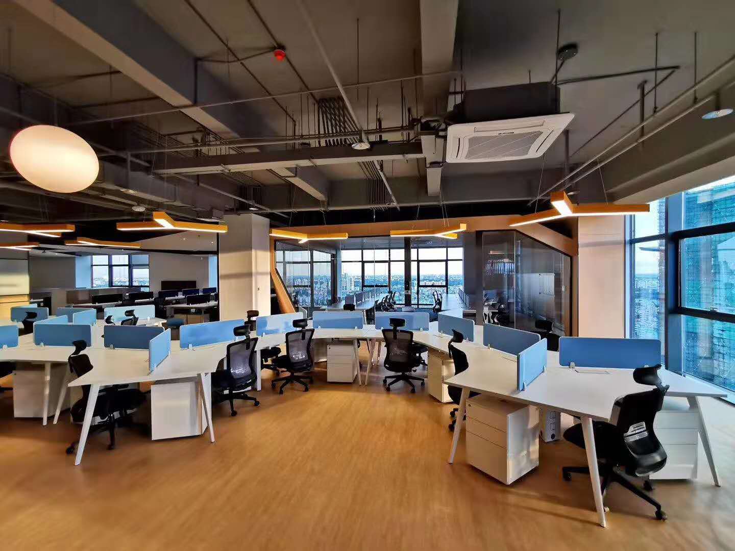 辦公桌在哪里買